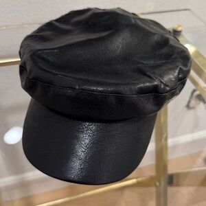 Baker hat Mango size M